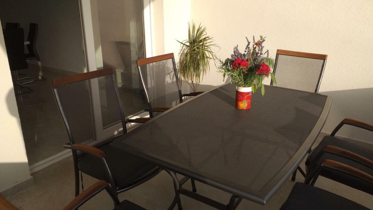 Apartment Zaklopatica Lastovo Екстериор снимка