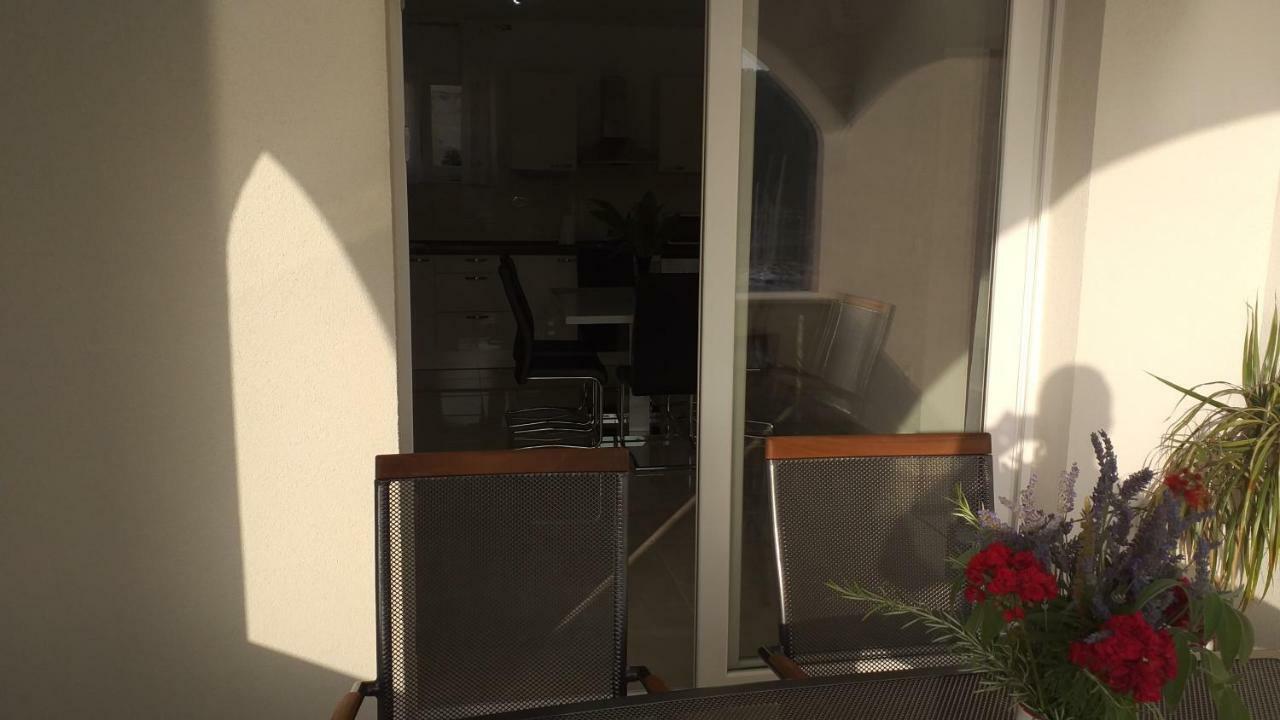 Apartment Zaklopatica Lastovo Екстериор снимка