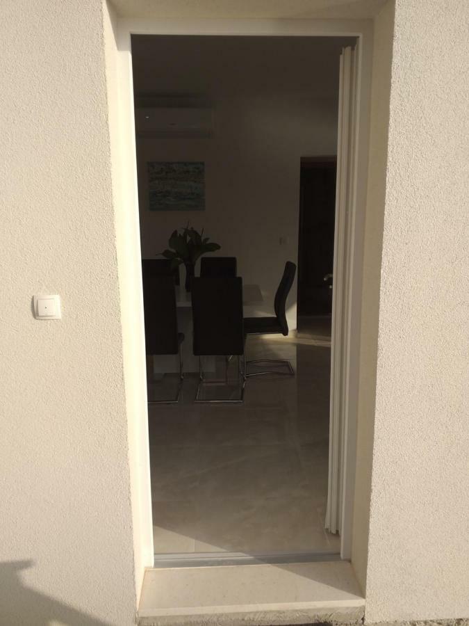 Apartment Zaklopatica Lastovo Екстериор снимка