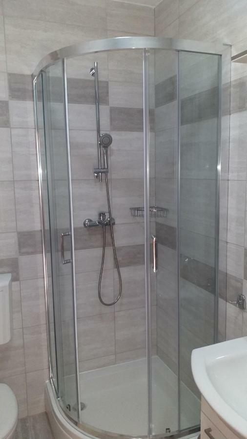 Apartment Zaklopatica Lastovo Екстериор снимка